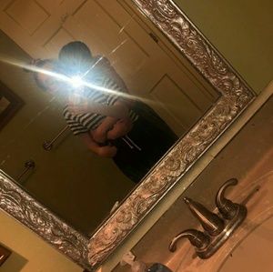 Meet your Posher, Dee